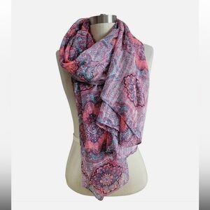 Victoria Emerson Paisley Print Scarf